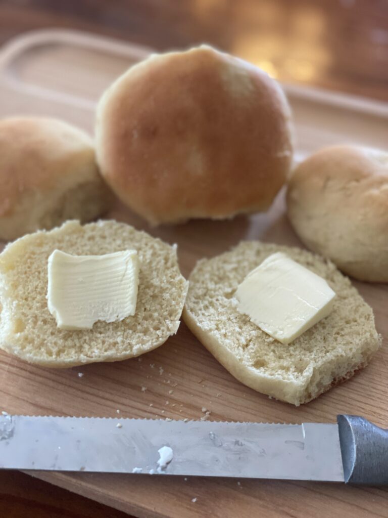 dinner rolls