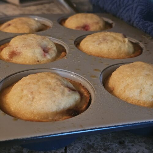 Strawberry muffin in pan